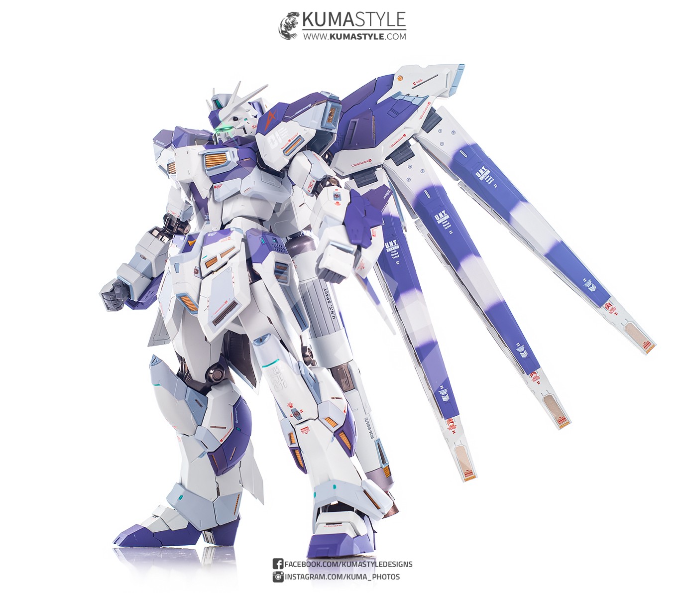 Gundam - Metal Build RX-93-v2 Hi-v (Hi-Nu) Gundam by Bandai