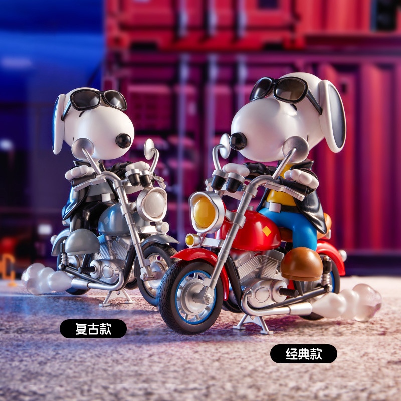 Snoopy & Motorcycle by Miniso