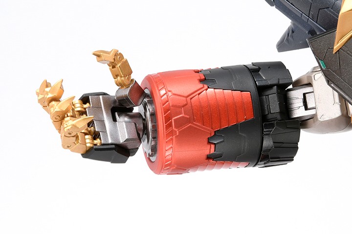 Pre-order : AMAKUNI KIZIN GENESIC GAOGAIGAR by Sen-ti-nel