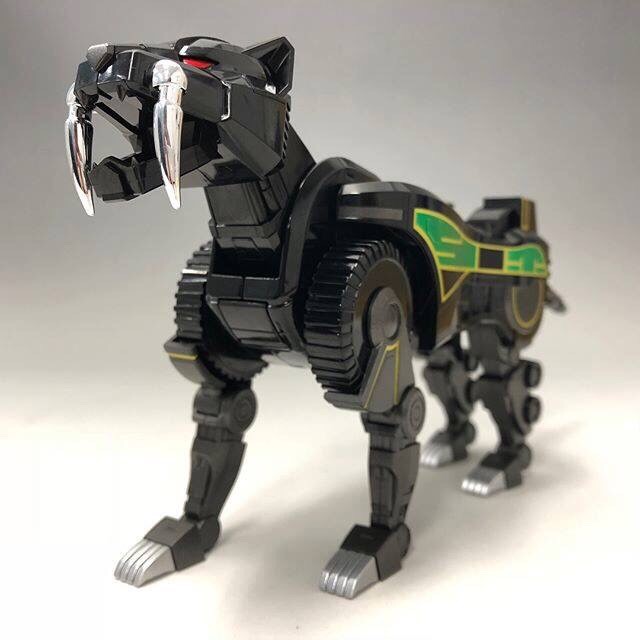 Soul Of Chogokin GX-72B MEGAZORD (BLACK VERSION) by Premium Bandai (มีกล่องน้ำตาล) (Lot.Jp)