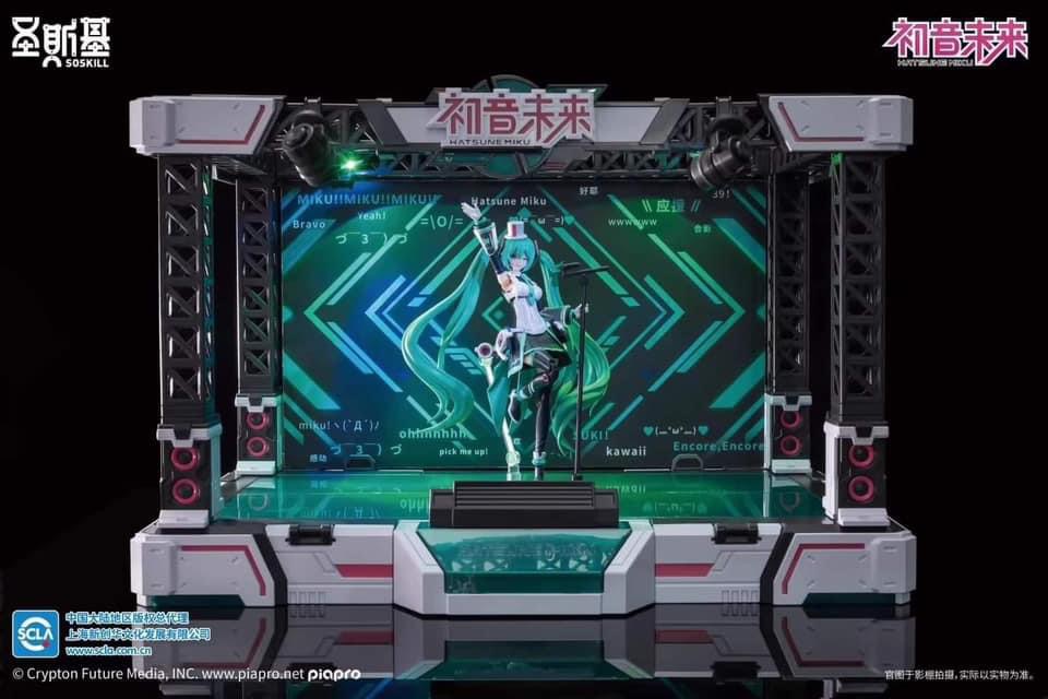 Pre-order : 1/12 Hatsune Miku Singing the Future Vocaloid + Stage Set Plastic Model Kit by SOSKILL x YOLOPARK