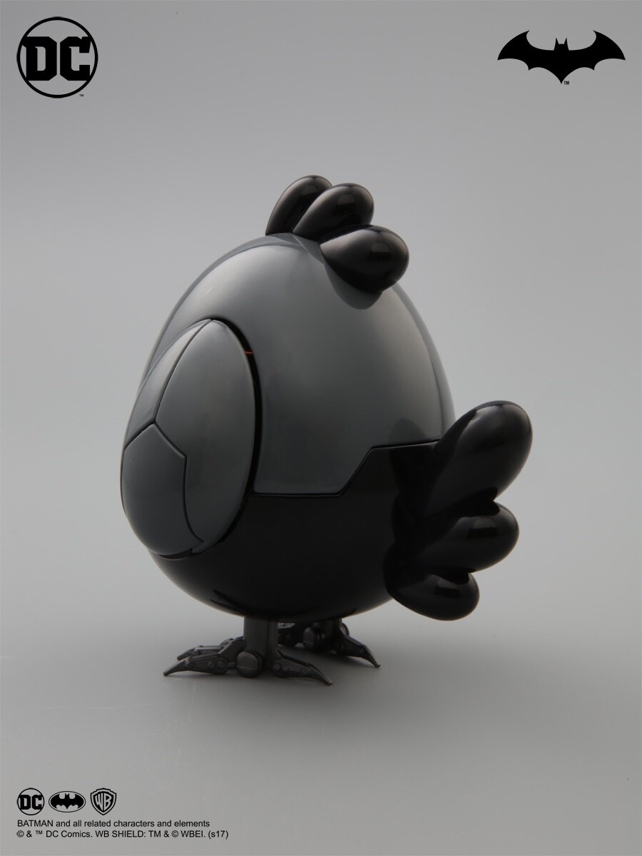 Pre-order : Q-MECH x DC COMICS BATTLE CHICKEN BATMAN VER. by CCSTOYS