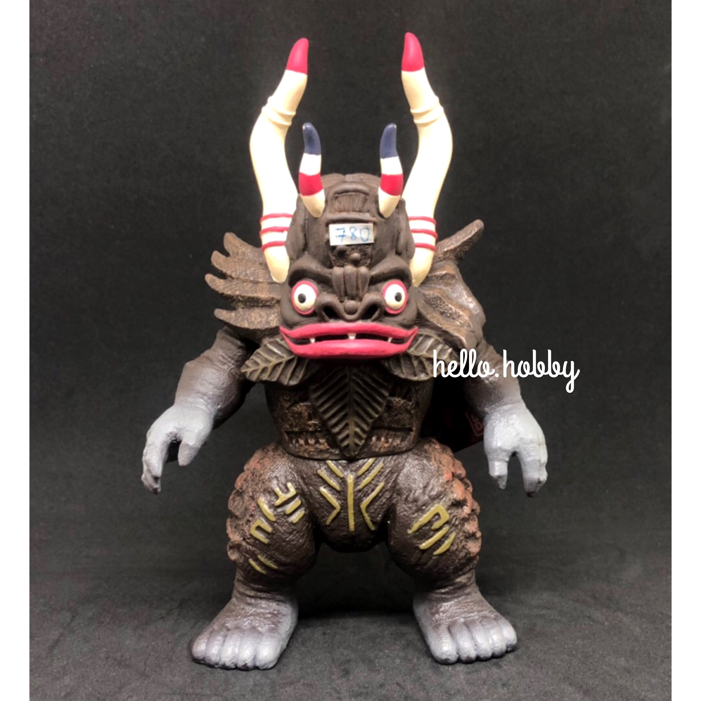 Ultra Monster Series - Ultraseven No.03 Miclas (matte, grey frosted hands & feet, hot pink eyes & lips) 7” by Bandai