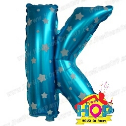 ลูกโป่งฟอยส์ตัวอักษร K ขนาด 14 นิ้ว สีฟ้าลายดาว