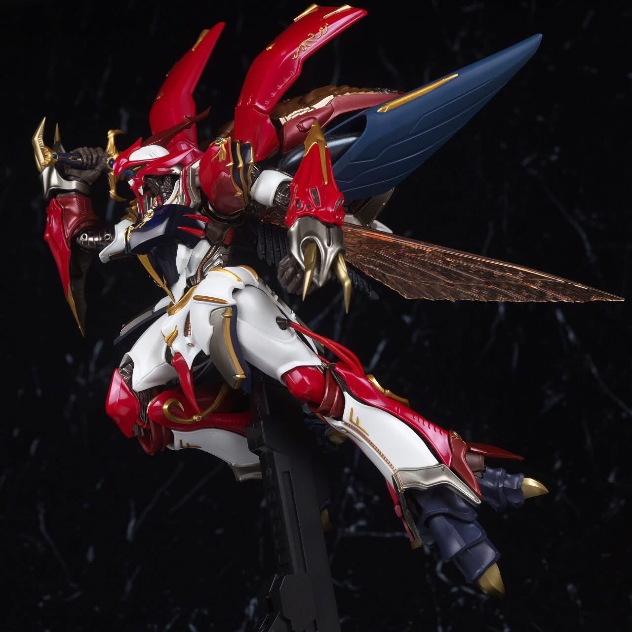 Gundam - METAL BUILD - DRAGON SCALE BELLVINE (Leader of the NA Royal Knights Specification) by Premium Bandai (Limited มีกล่องน้ำตาล)