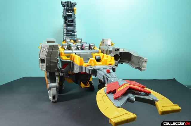 Zyuden Sentai Kyoryuger DX Gigant Buragi-oh by Bandai