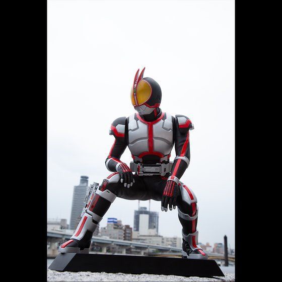 PRE-ORDER : Ultimate Article Kamen Rider Faiz [Resale]