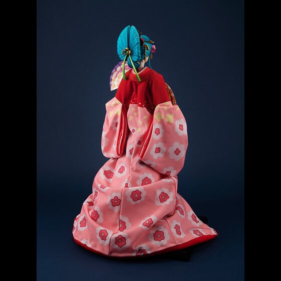 PRE-ORDER : Kyugetsu x MegaHouse Japanese Doll One Piece Komurasaki [Special Price Set with Exclusive Glass Case]