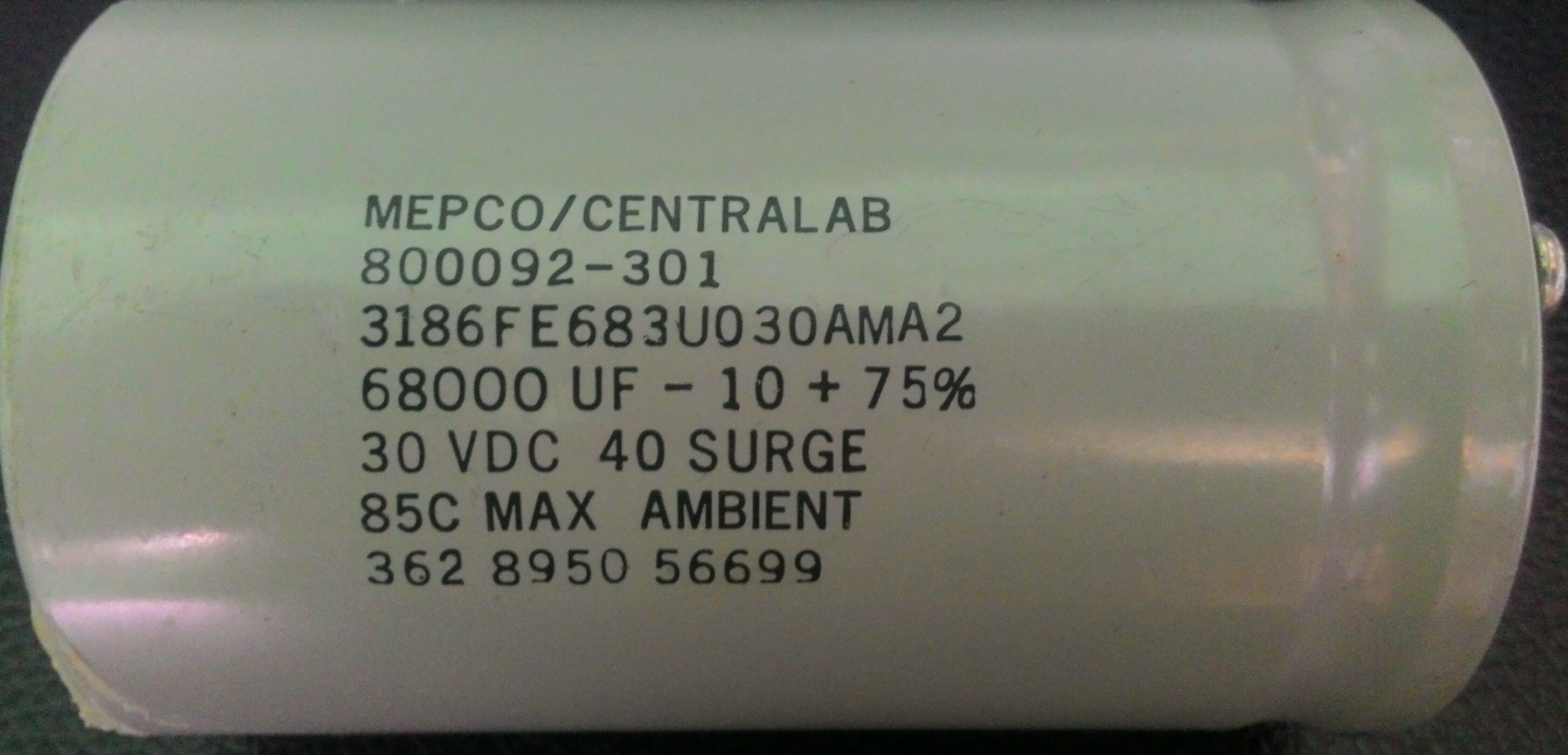 คาปาชิเตอร์ 68000 uF/30VDC 40V Surge