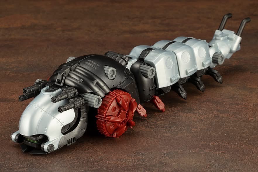 Pre-order : 1/72 Zoids: EZ-006 Molga Full Option Set Plastic Model Kit by Kotobukiya