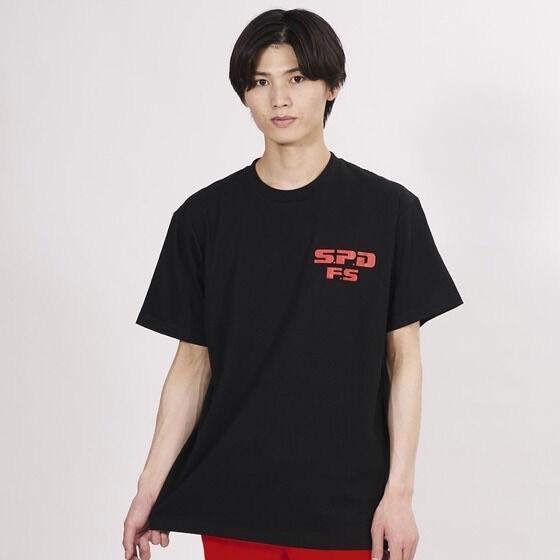 PRE-ORDER : Tokusou Sentai Dekaranger Fire Squad DekaRed/Akaza Banban T-shirt