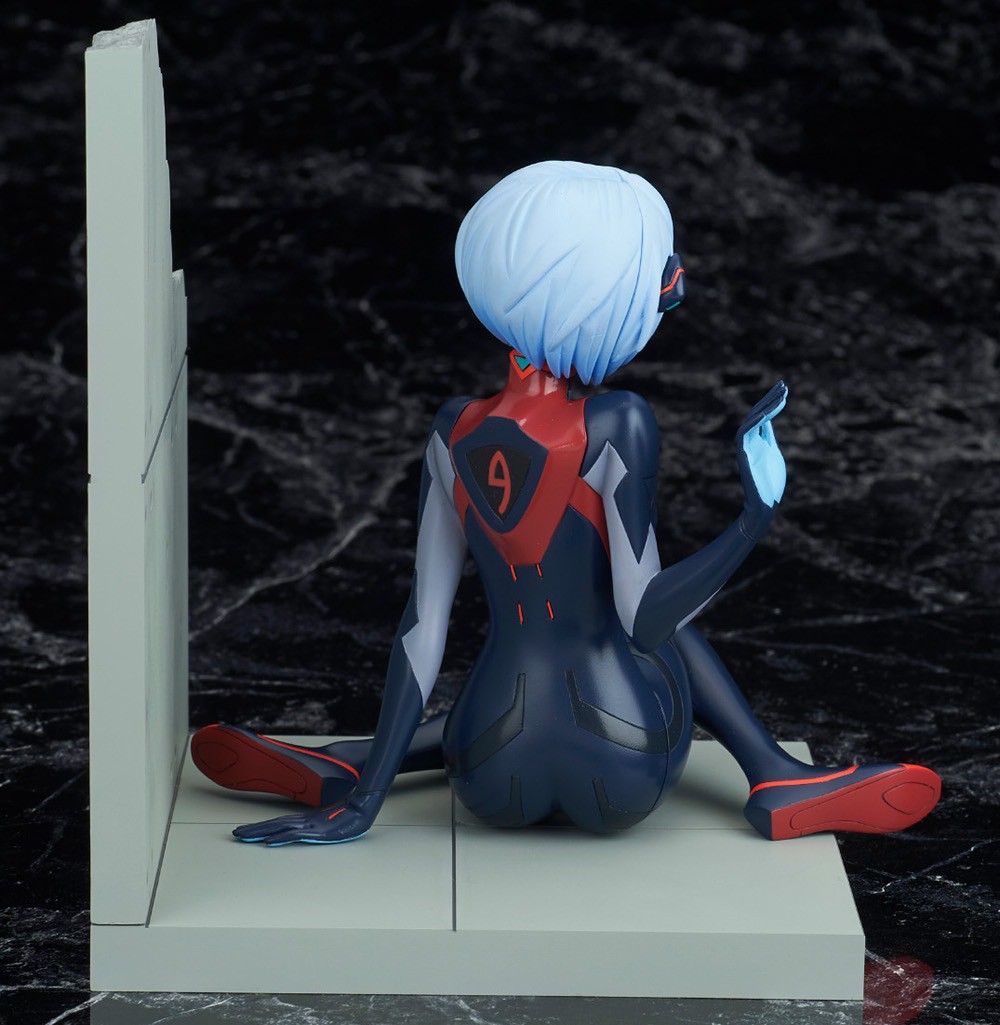 Pre-order : 1/7 Rebuild of Evangelion: Asuka Shikinami Langley Plugsuit Ver. / Rei Ayanami (tentative name) Plugsuit Ver. New Theatrical Color by BellFine (Reissue)