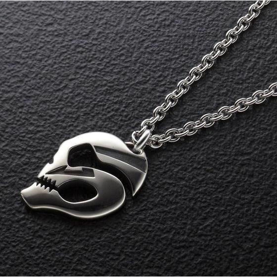 PRE-ORDER : Kamen Rider W Kamen Rider Skull Silver Pendant
