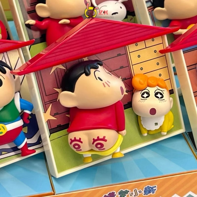 แม่เหล็กติดตู้เย็น ได้ 1ตัว Crayon Shinchan Nohara Family Series Fridge Magnet