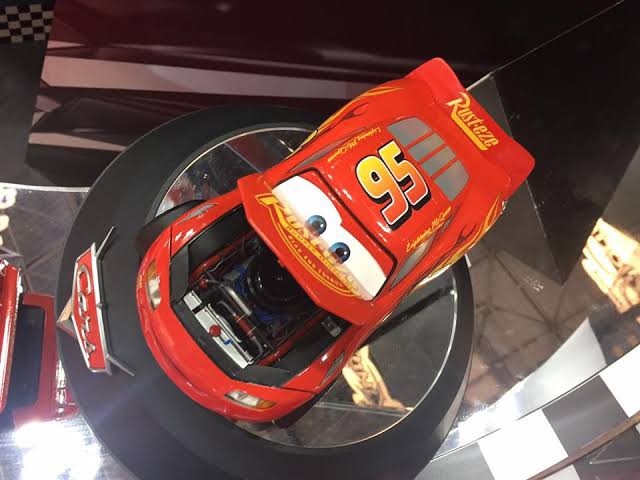 CHOGOKIN - Cars - Lightning McQueen by Bandai