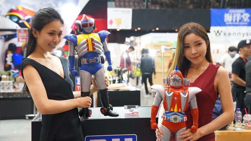 ETHF09 : Skyzel Jumbo Soft Vinyl 60 Cm by BU Toys x M3Studio