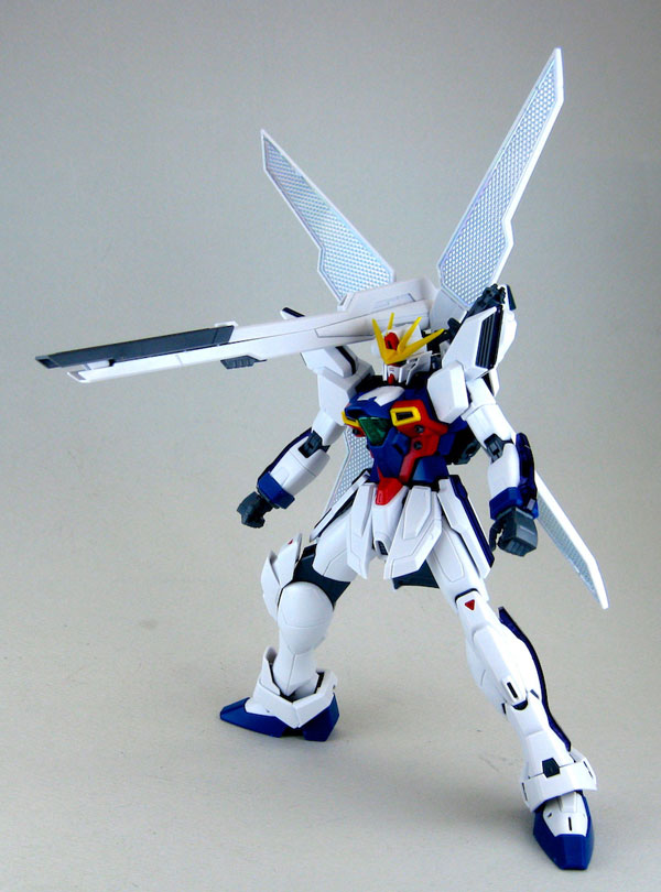 MG 1/100 GX-9900 Gundam X by Bandai