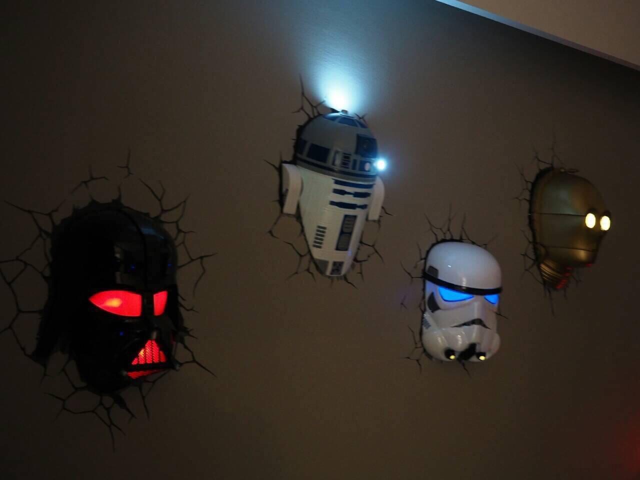 โคมไฟติดผนัง 3D - Star Wars - C-3PO 3D Deco LED Light by 3D Light FX