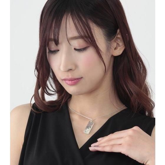 PRE-ORDER : Kamen Rider W x haraKIRI Rider Cyclone Joker Reversible Necklace