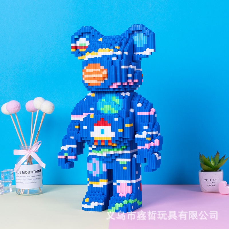 Haicaipin 57030 - 57039 Bearbrick (มีไฟ)