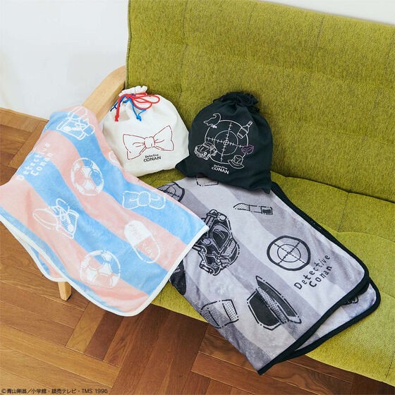 PRE-ORDER : ONOFFYFREE x Detective Conan Blanket with Case