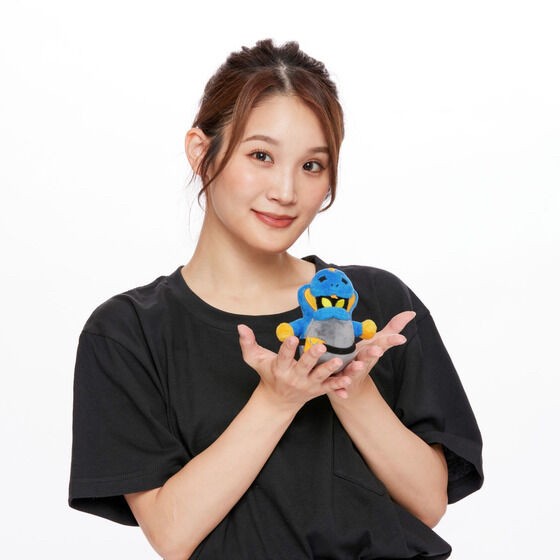 PRE-ORDER : Kamen Rider Revice Lovekov Mini Mini Mascot Charm