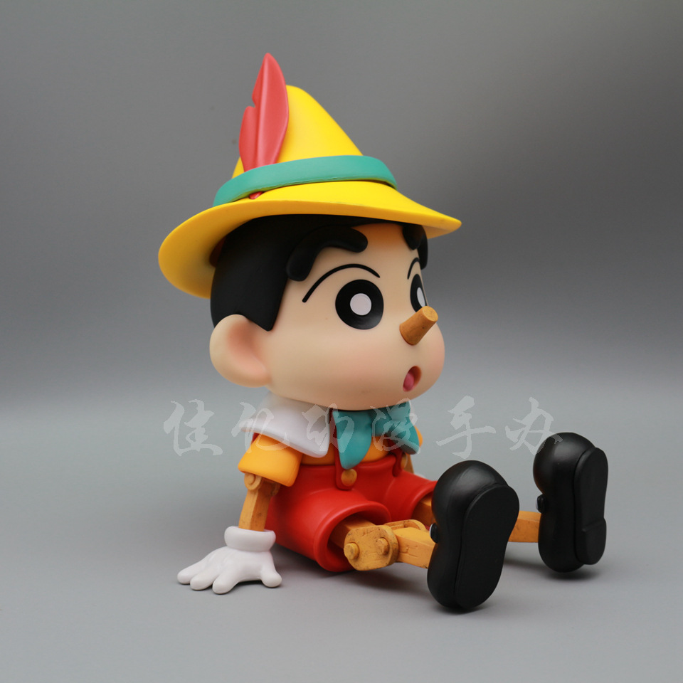 โมเดล Crayon Shinchan x Pinocchio