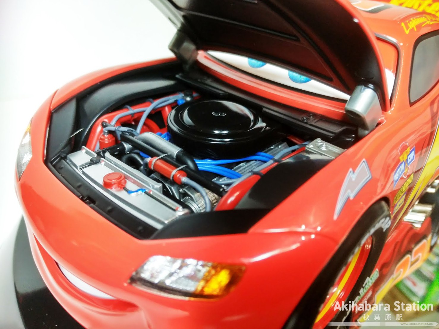 CHOGOKIN - Cars - Lightning McQueen by Bandai