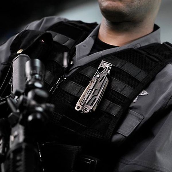 เครื่องมือ Leatherman MUT EOD