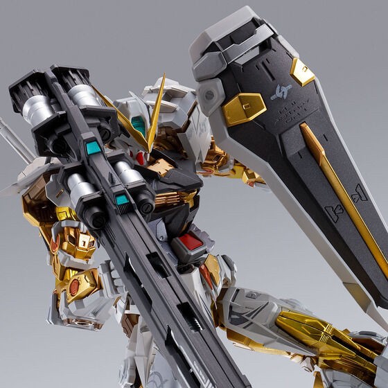 PRE-ORDER : METAL BUILD Gundam Astray Gold Frame (Alternative Strike Ver.)