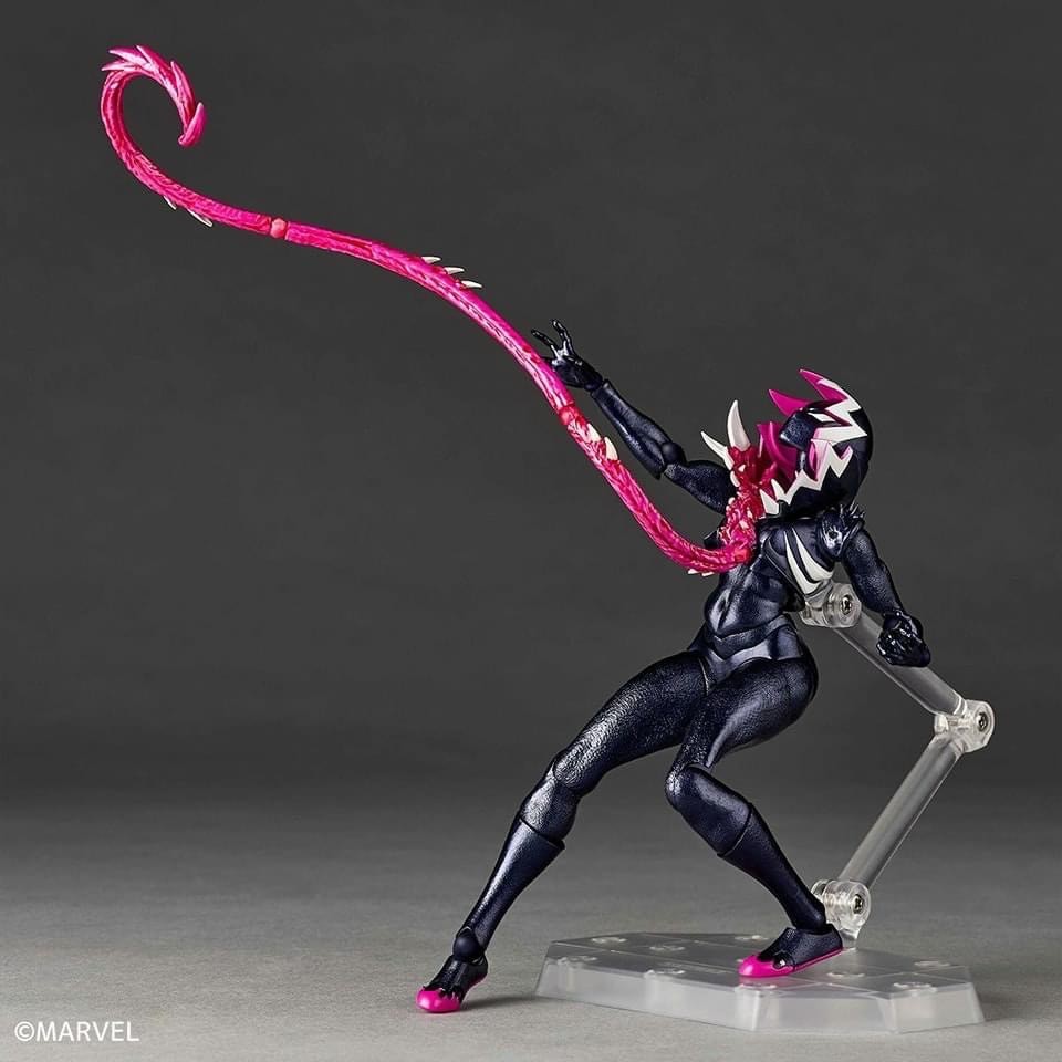 Pre-order : Revoltech Amazing Yamaguchi Gwenom by Kaiyodo