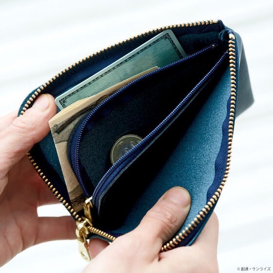 PRE-ORDER : STRICT-G AGILITY "Mobile Suit Gundam" Multi Wallet