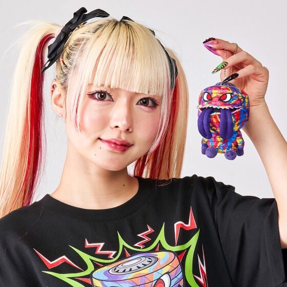 PRE-ORDER : Bakuage Sentai Boonboomger Nimaji Tire no Bellora Mascot Charm