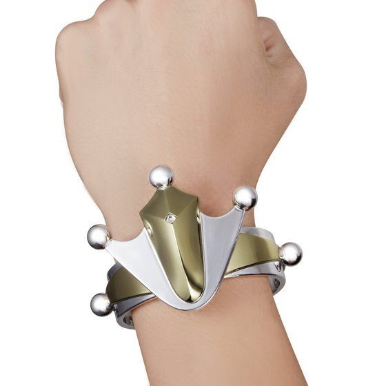 Ultraman Taro: Ultra Replica Ultra Badge & King Bracelet by Premium Bandai