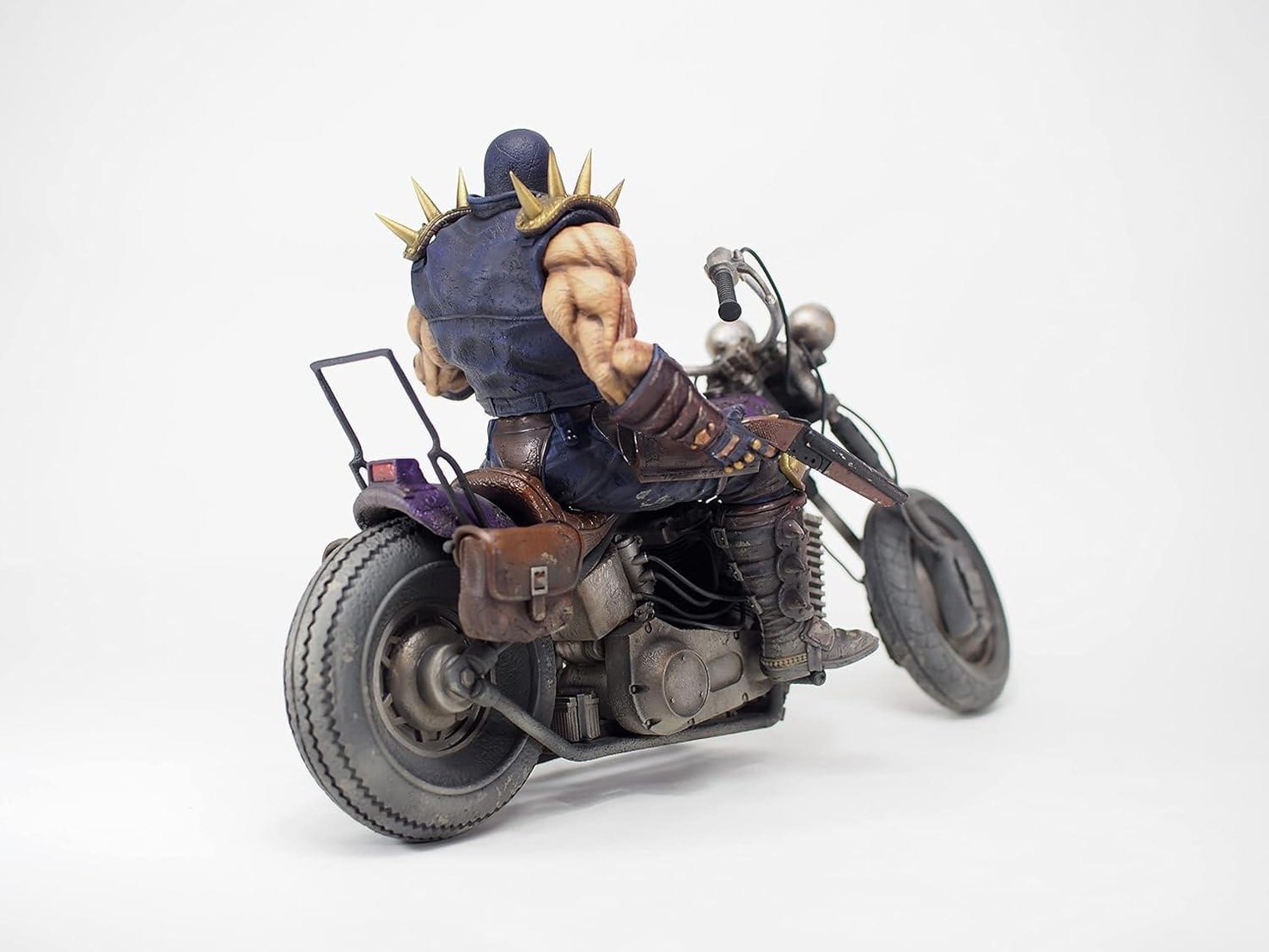Pre-order : CCP Muscular Collection Fist of the North Star Hokuto Ultimate Modeling 2nd Jagi & Bike (Set In-play | Fierce Fight Version) by CCP
