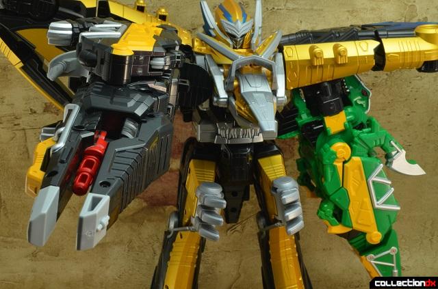 Zyuden Sentai Kyoryuger DX Pteraiden-oh by Bandai