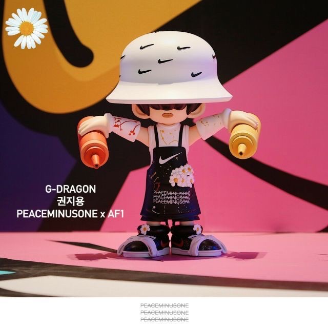G-DRAGON Q Version Peaceminusone x AF1
