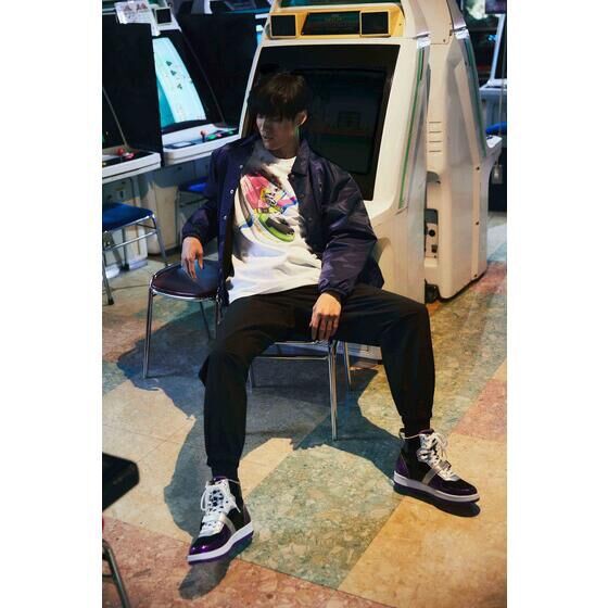 PRE-ORDER : atmos × HENSHIN by KAMEN RIDER TYPE SNEAKERS T-SHIRT atmos original ver.