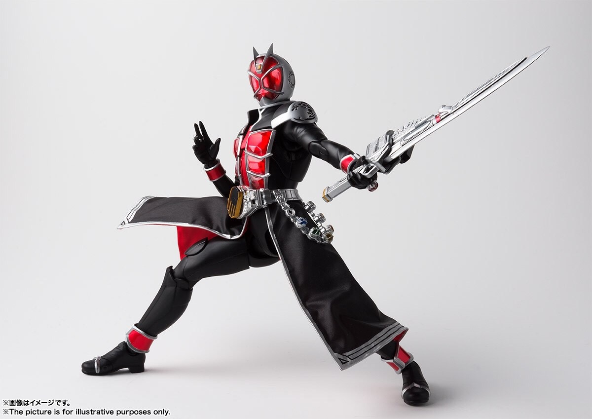 Pre-order : S.H.FIGUARTS (SHINKOCCOU SEIHOU) KAMEN RIDER WIZARD FLAME STYLE