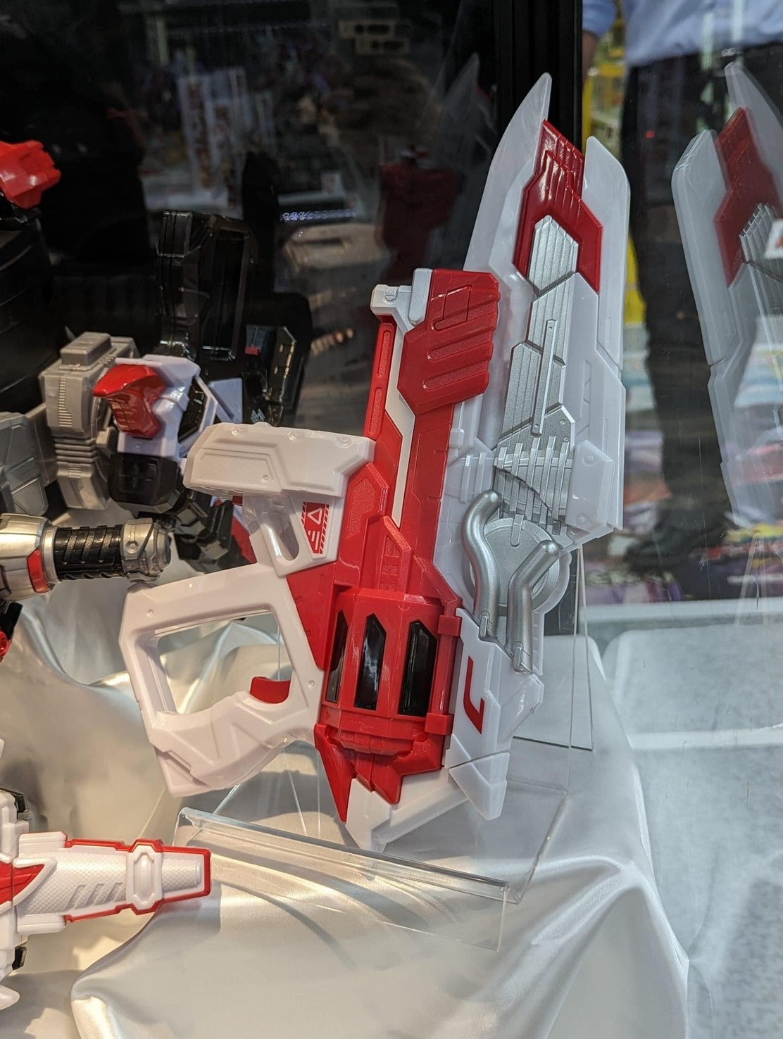 Masked Rider Geats - DX Geats Buster QB9 by Bandai