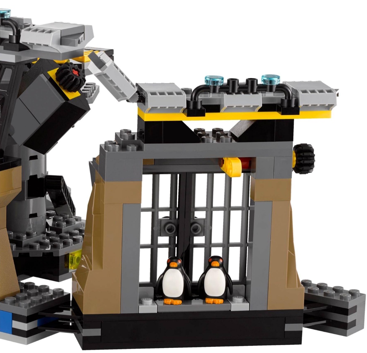 SY879 Batcave Break-In 1098pcs