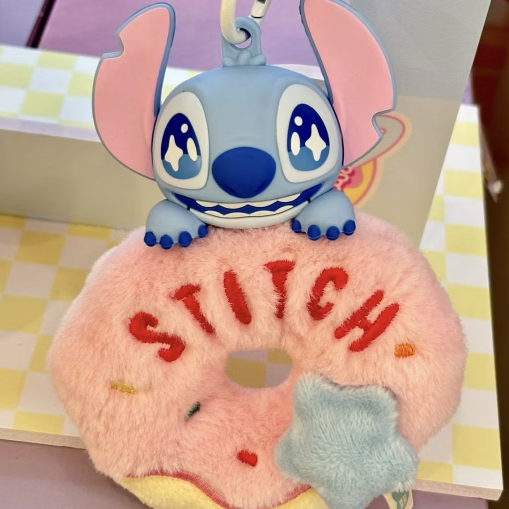 ร้าน🇹🇭 พร้อมส่ง✨ โมเดลตุ๊กตาพวงกุญแจได้ 1ตัว - Disney - Stitch Sweet Aromatherapy Pendant Series by Martube
