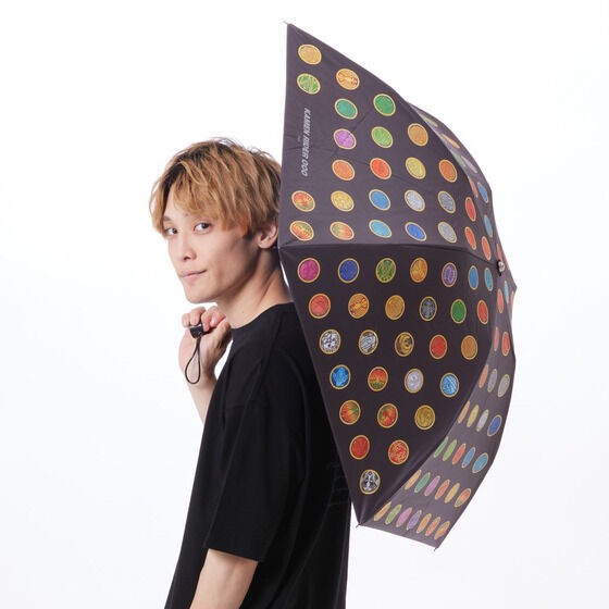 PRE-ORDER : Kamen Rider Folding Umbrella For Both Sunny And Rainy Days Core Medal Pattern