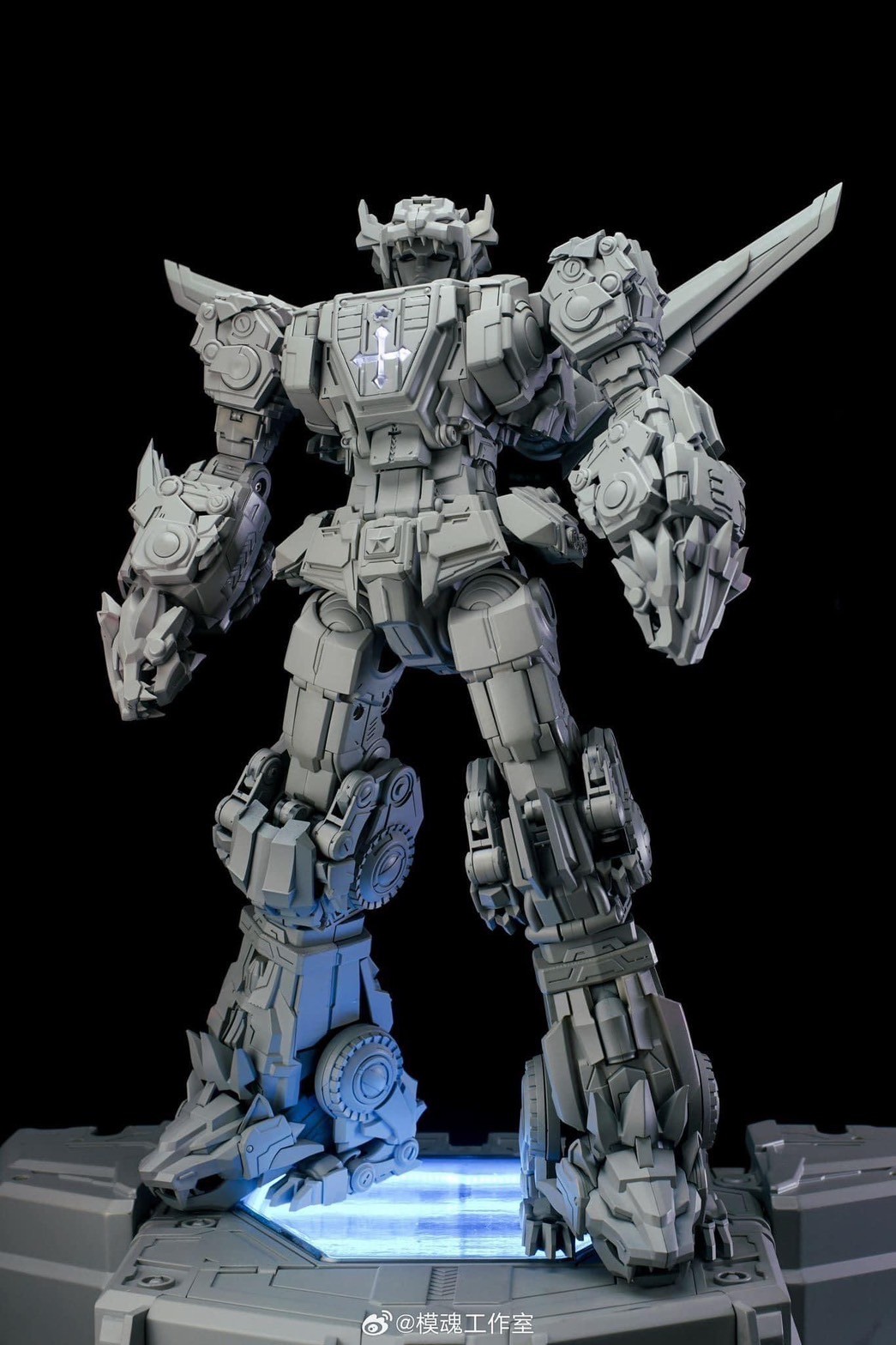 Pre-order : Reborn-01 Beast King (40 cm)