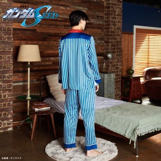 PRE-ORDER : ONOFFYFREE Mobile Suit Gundam SEED Satin Pajamas