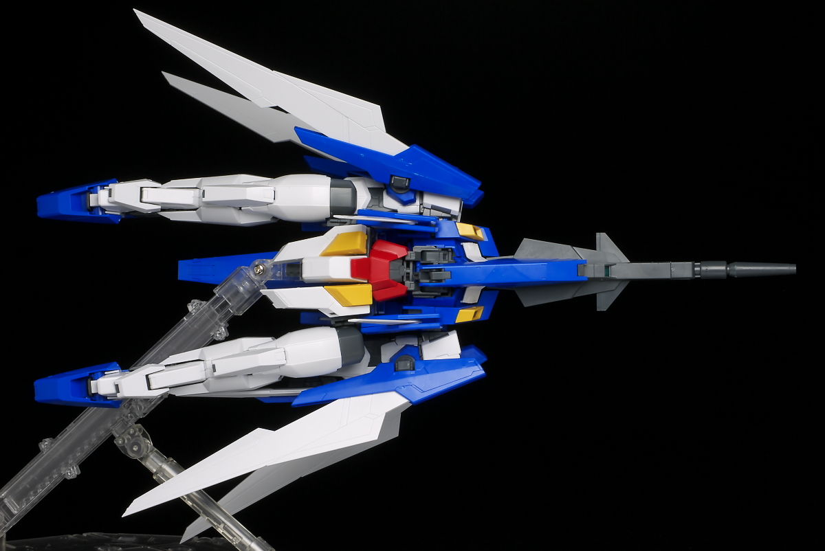 MG 1/100 Gundam AGE-2 Normal by Bandai