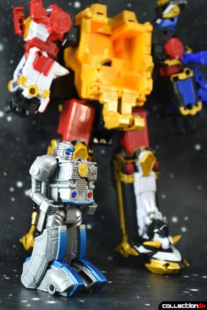 Shuriken Sentai Ninninger Otomin Series 2 DX UFOmaru by Bandai