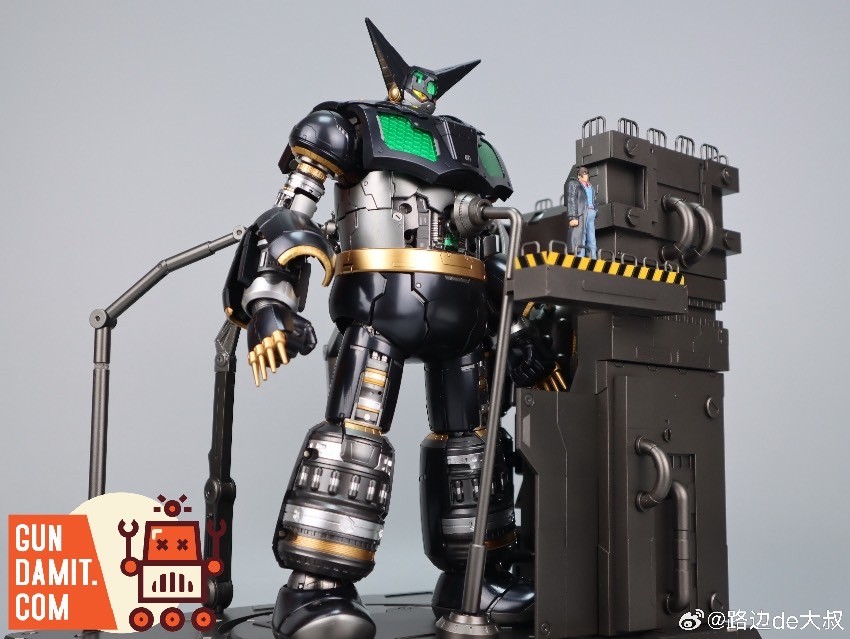 SXD-06 "Getter Robot: The Last Day" Black Getter by Sky X Studio