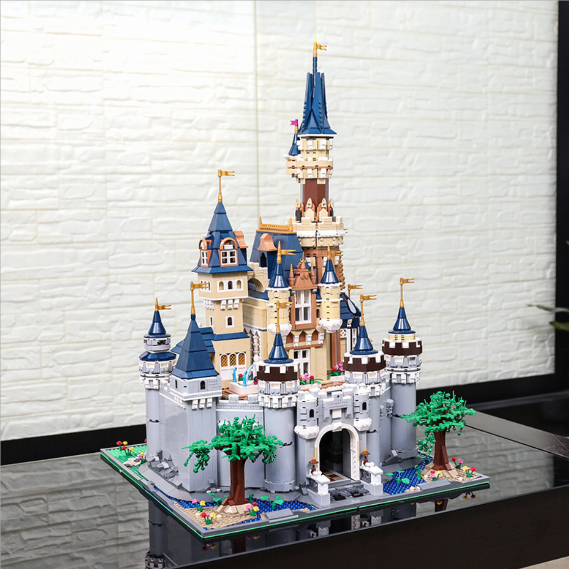 Mould King 13132 Disney Paradise 8388pcs