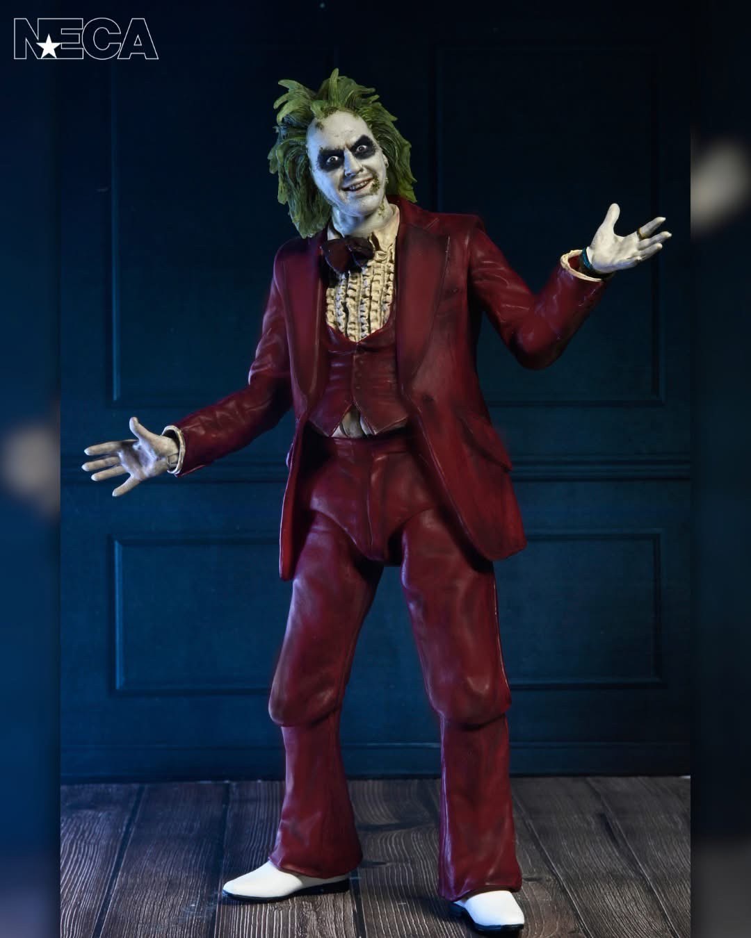 Pre-order : Beetlejuice Beetlejuice Ultimate "Red Tuxedo" Beetlejuice Action Figure by NECA
